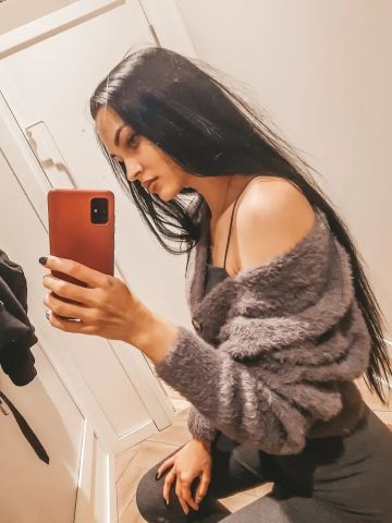 Стелла Длинные волосы